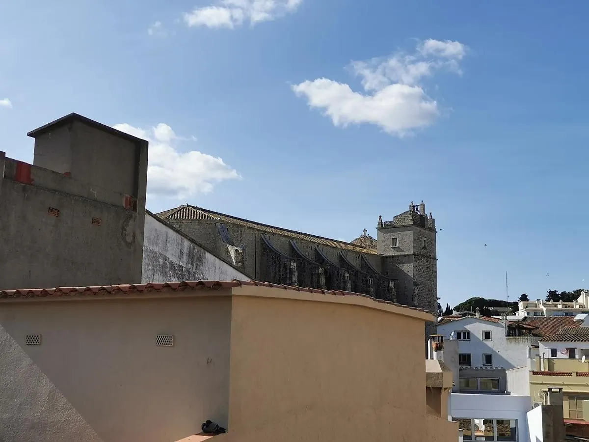 Aparthotel El Cargol L'Escala