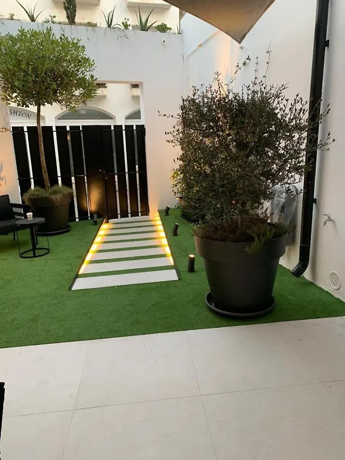 L' Escala Aparthotel El Cargol